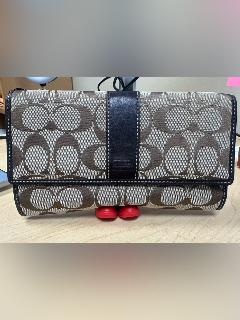 Coach Signature Canvas Wallet/Wristlet 🤎